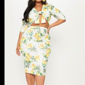 Pretty Little Thing  lemon two piece